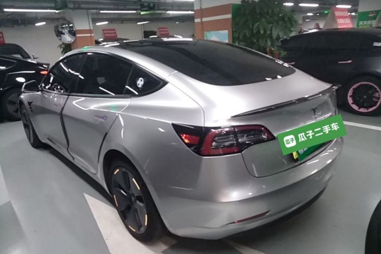 Tesla Model 3 2021 car image #5