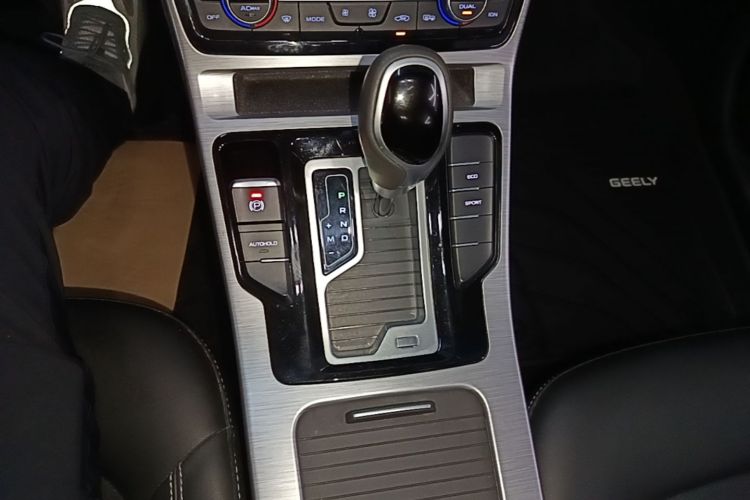 GEELY Emgrand GS 2019 #14 GEELY Emgrand GS 2019 car image #14