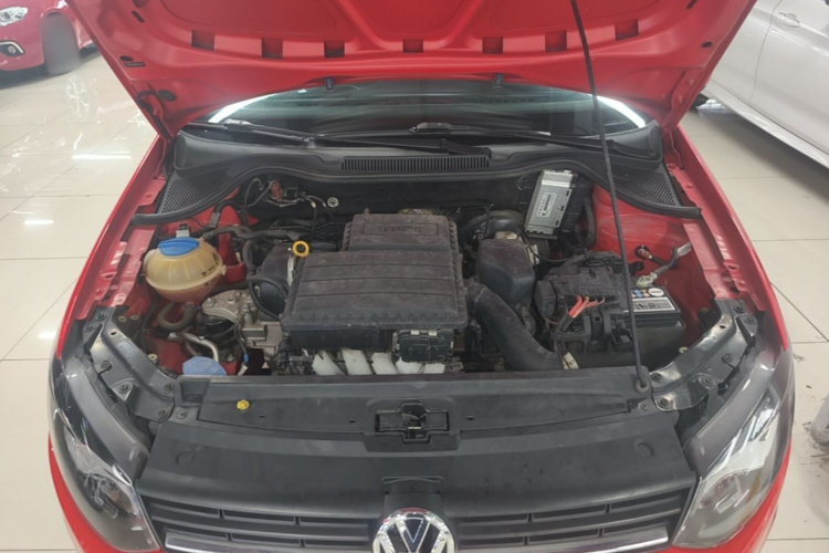 Volkswagen Polo 2016 car image #20