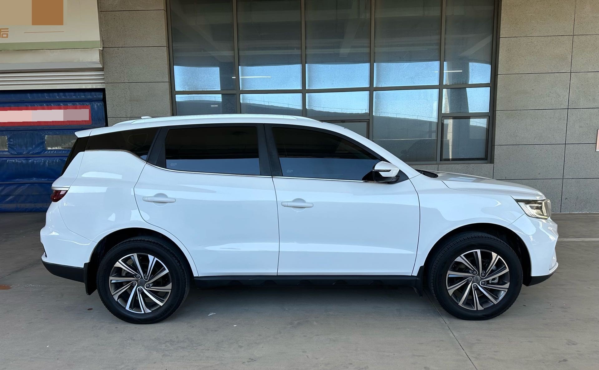 GEELY Vision X6 2021 immagine di auto #7