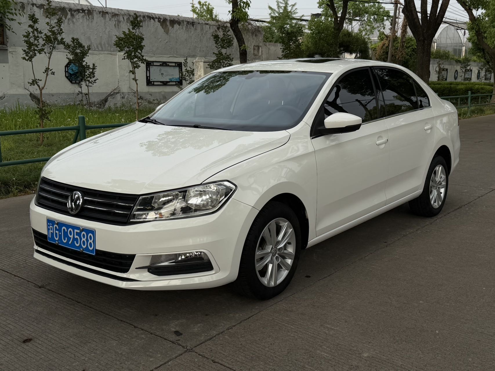 Volkswagen Santana 2017 Volkswagen Santana 2017 car image