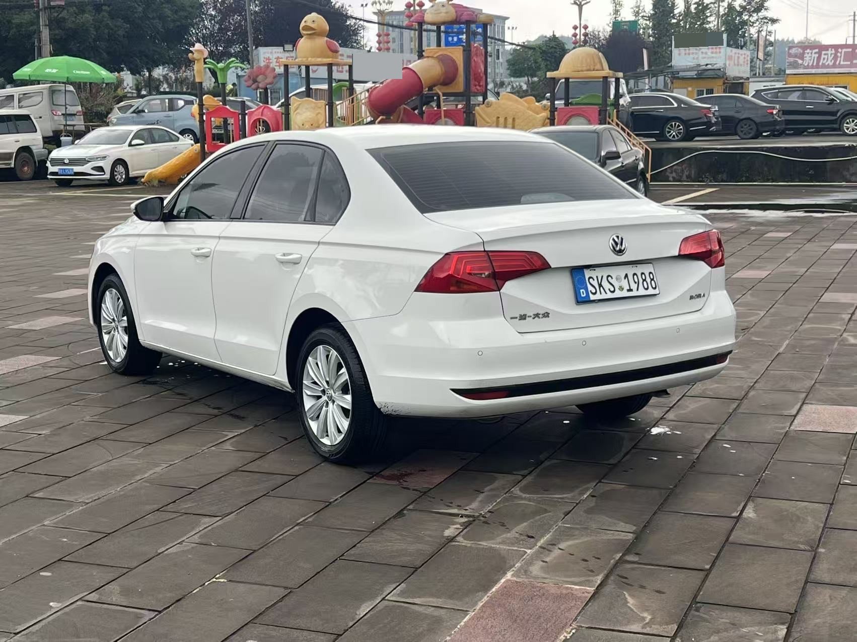 Volkswagen Bora 2023 immagine di auto #7