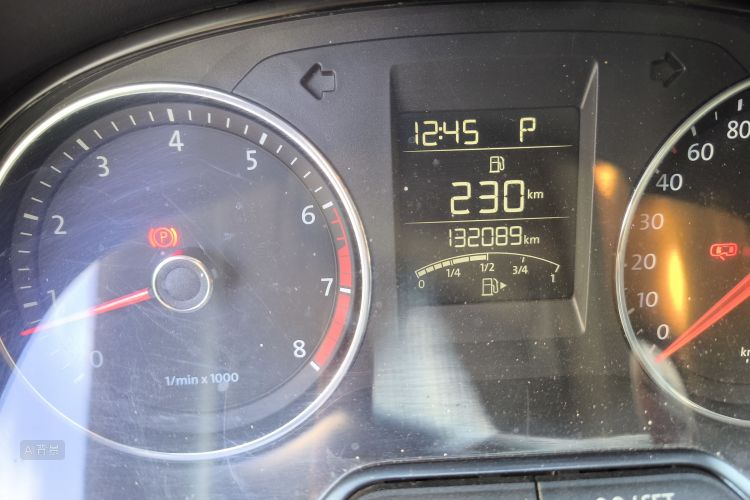 Volkswagen Polo 2014 car image #14