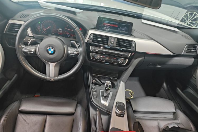 BMW 3 Series GT 2019 #10 BMW 3 Series GT 2019 car image #10