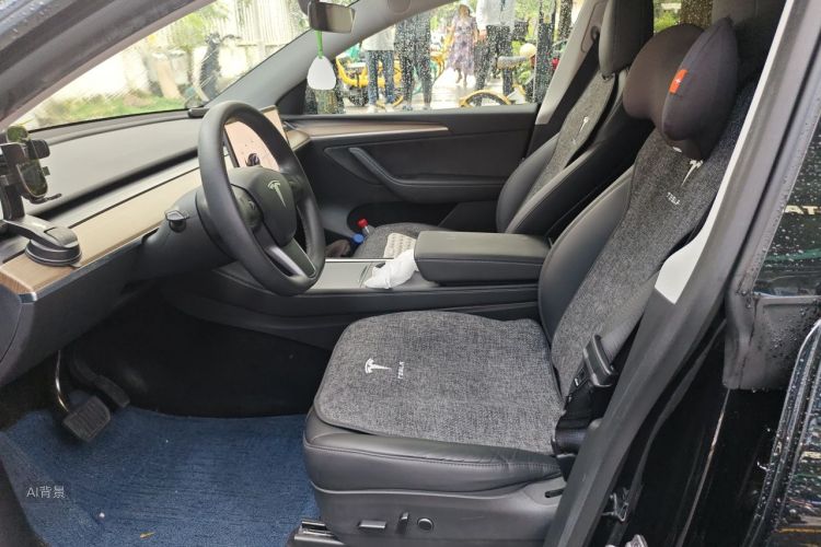Tesla Model Y 2021 #17 Tesla Model Y 2021 car image #17