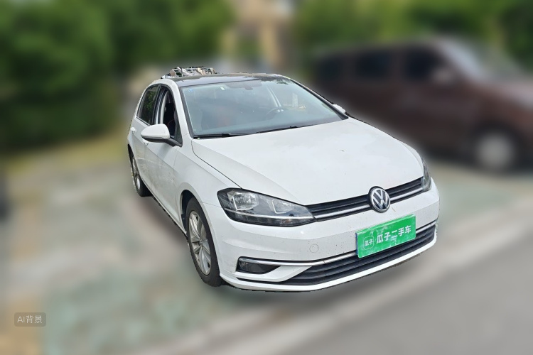 Volkswagen Golf 2019 car image #4