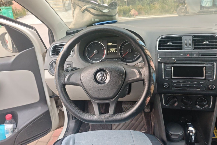 Volkswagen Polo 2015 #12 Volkswagen Polo 2015 imagem de carro #12