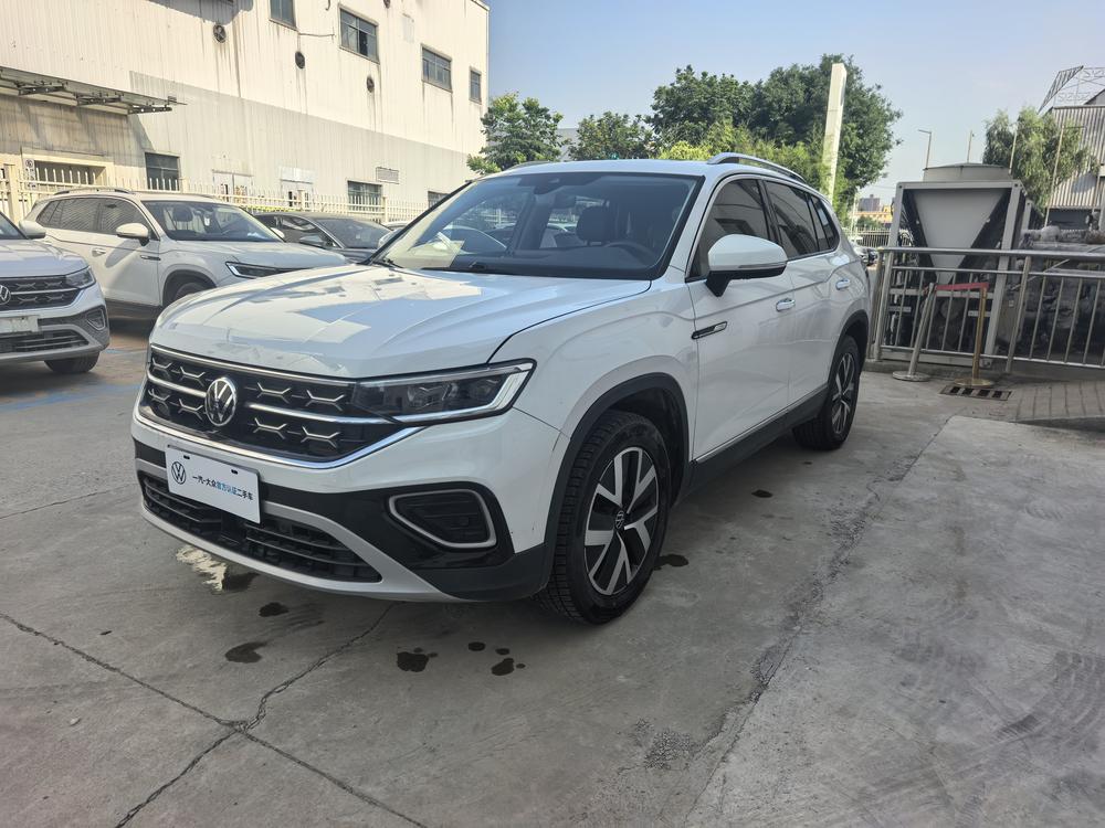 Volkswagen Tayron 2023 immagine di auto 