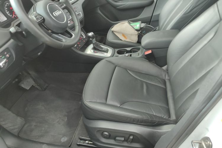 Audi Q3 2016 #15 Audi Q3 2016 car image #15
