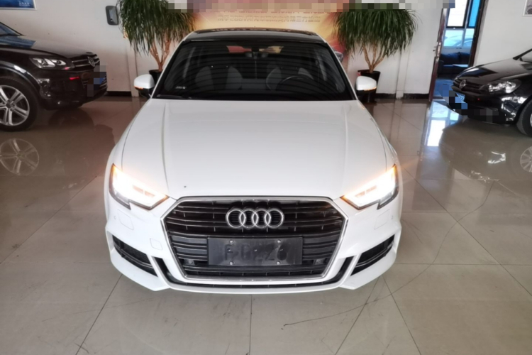 Audi A3 2019 #3 Audi A3 2019 car image #3