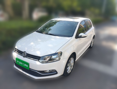 Volkswagen Polo 2016 car image 