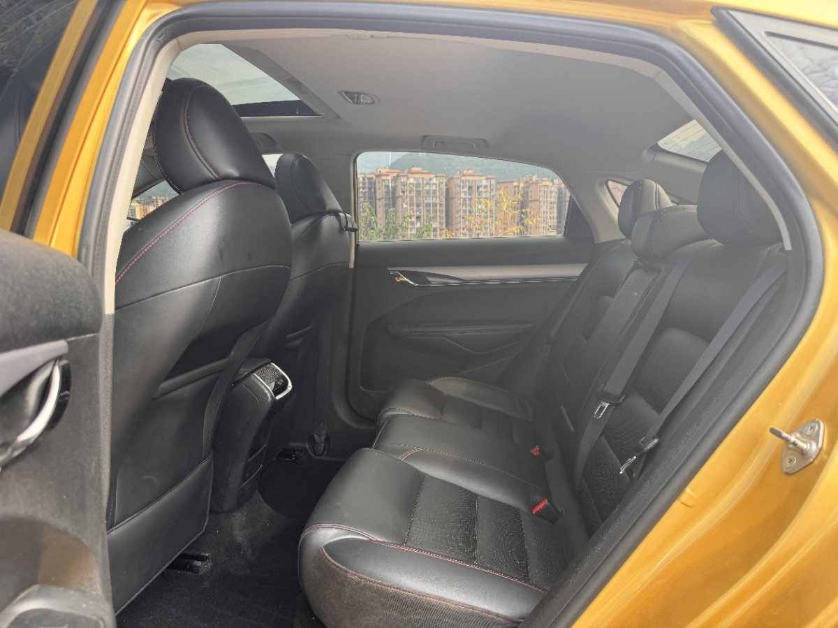 GEELY Binray 2020 image de voiture #5