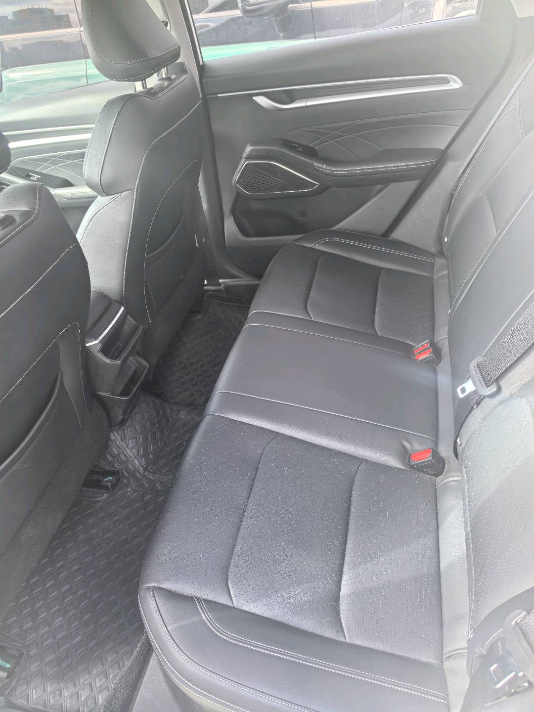 GEELY Emgrand 2023 #9 GEELY Emgrand 2023 car image #9