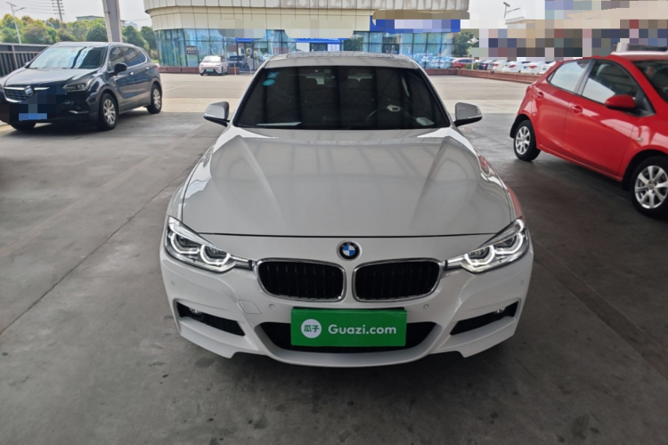 BMW 3 Series 2018 #3 BMW 3 Series 2018 car image #3