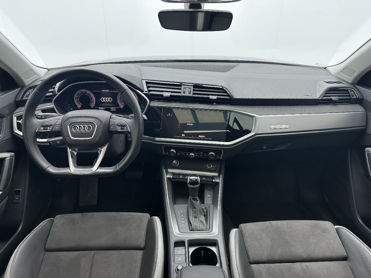 Audi Q3 2023 #7 Audi Q3 2023 car image #7