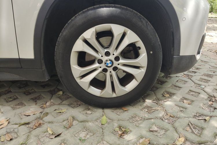 BMW X1 2017 car image #9