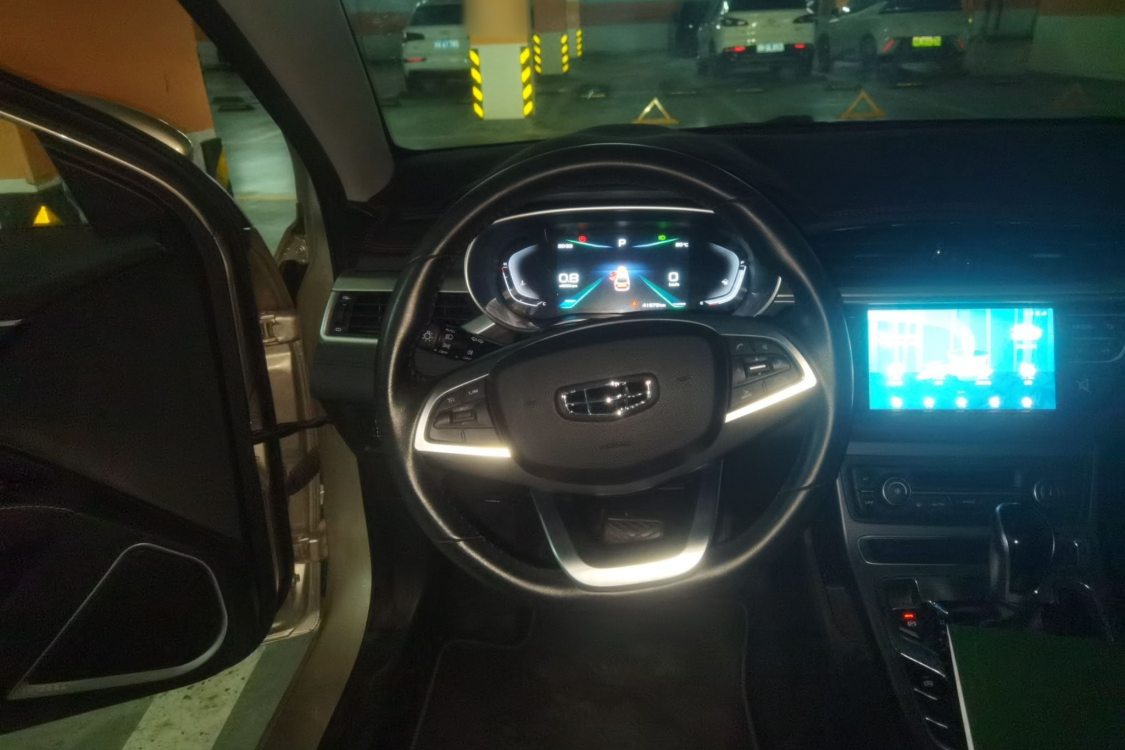 GEELY Emgrand 2020 #22 GEELY Emgrand 2020 صورة سيارة #22