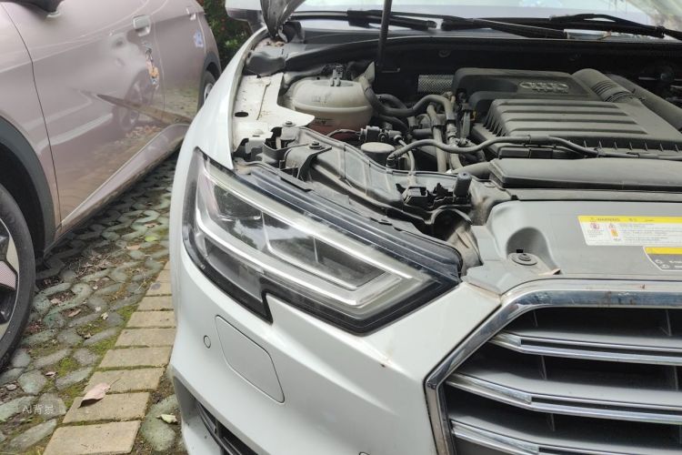 Audi A3 2019 car image #8
