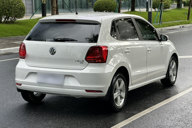 Volkswagen Polo 2016 #4 Volkswagen Polo 2016 car image #4