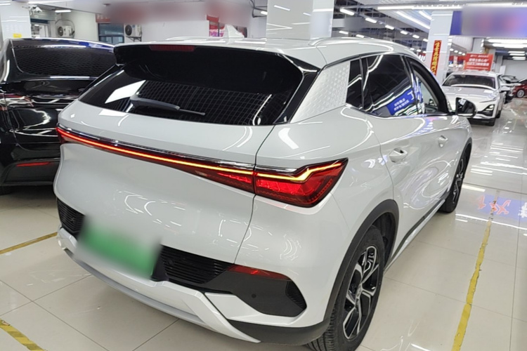 BYD Yuan Plus 2023 immagine di auto #7