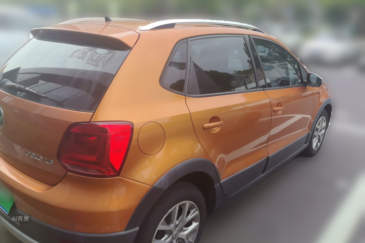 Volkswagen Polo 2015 car image #7