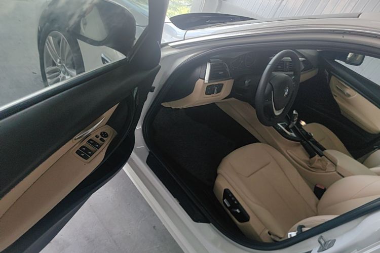 BMW 3 Series 2017 image de voiture #16