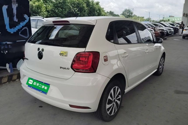 Volkswagen Polo 2016 car image #7