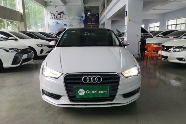 Audi A3 2016 car image #3