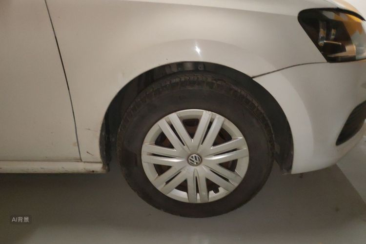 Volkswagen Polo 2016 car image #9