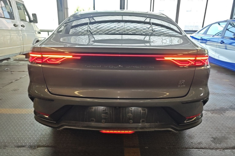 BYD Han 2022 car image #4