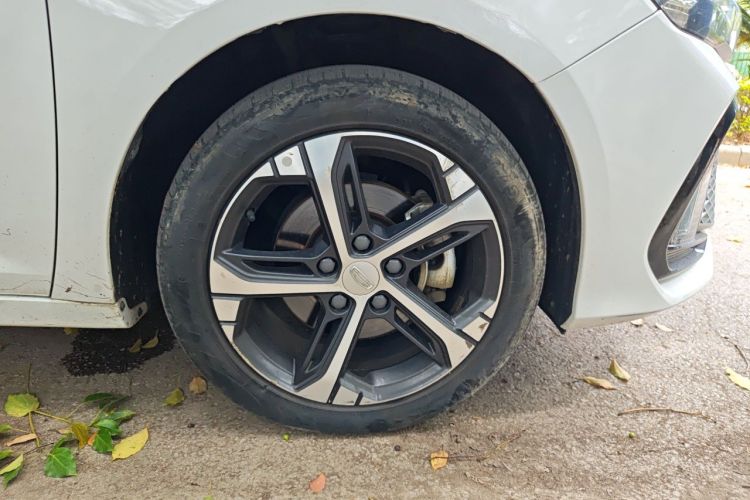 GEELY Emgrand L 2022 #6 GEELY Emgrand L 2022 car image #6