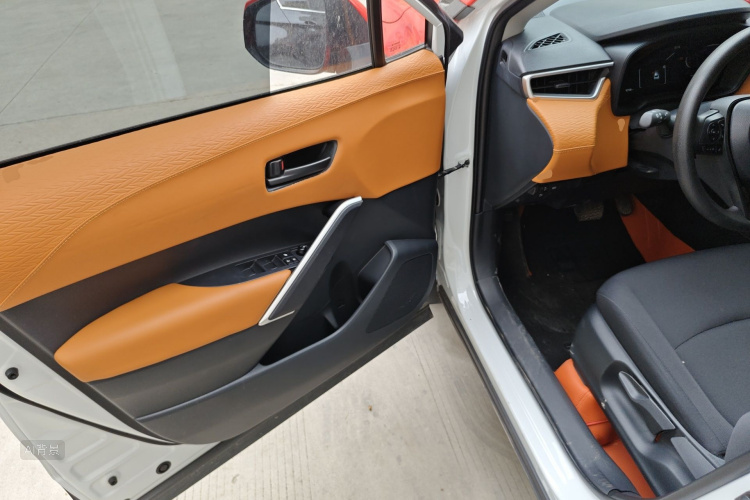 Toyota Corolla Cross 2025 car image #18