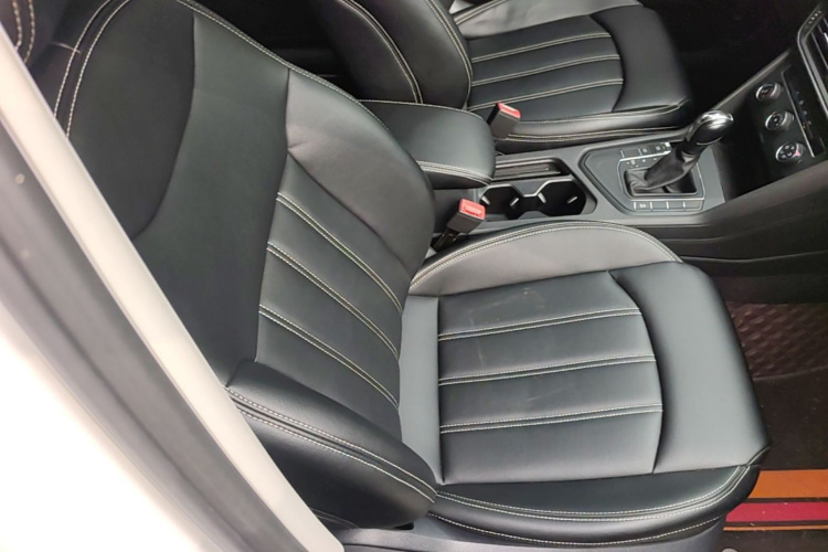 Volkswagen Tharu 2023 car image #24