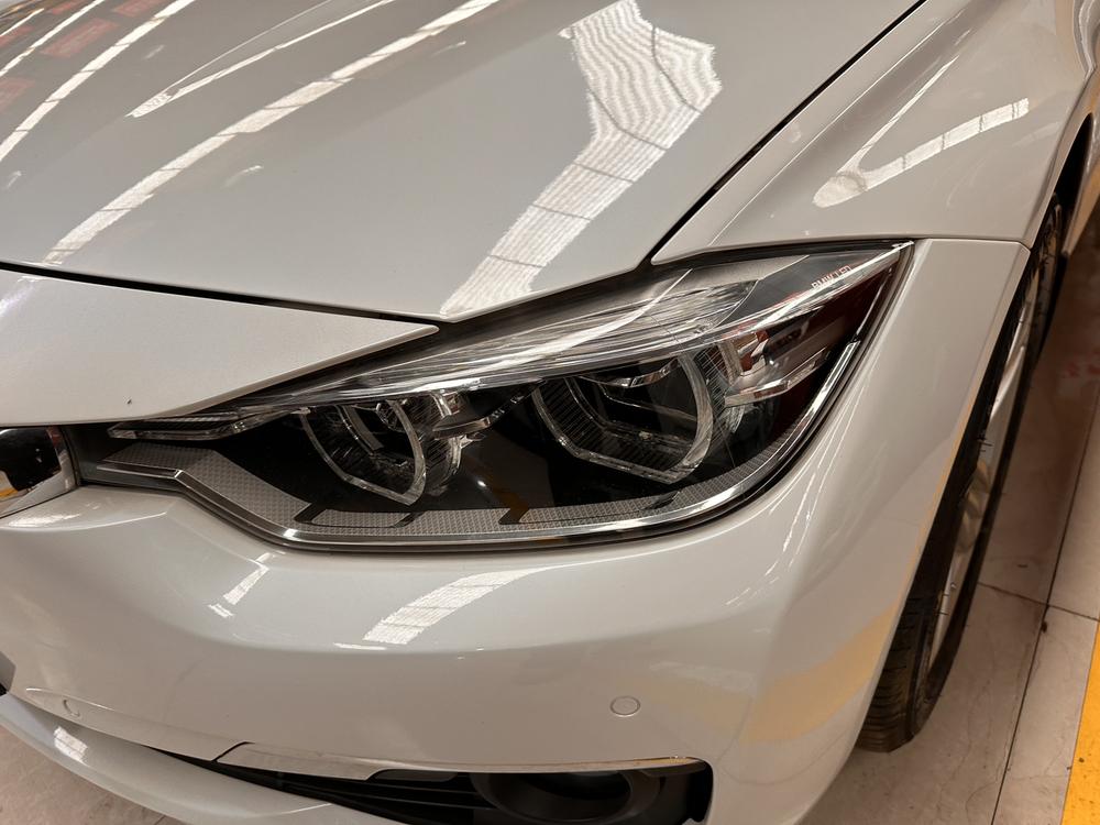 BMW 3 Series 2017 car image #8