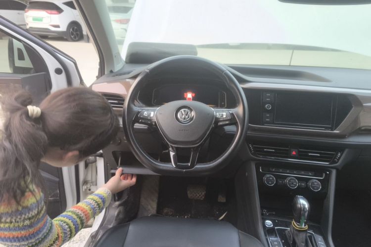 Volkswagen Tharu 2019 #12 Volkswagen Tharu 2019 imagen de coche #12