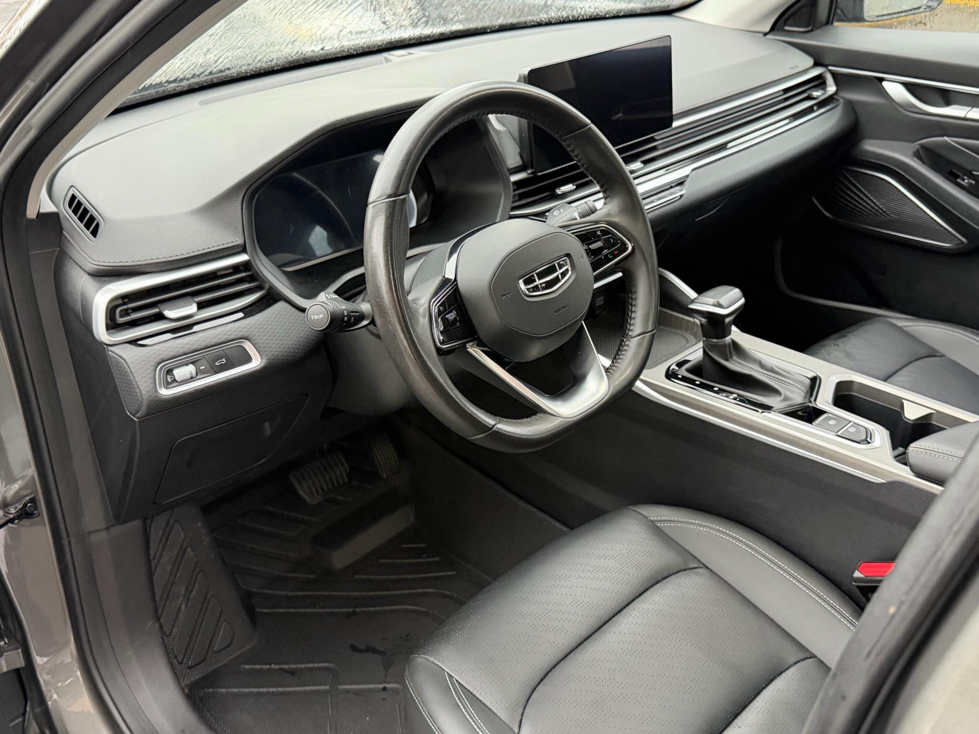 GEELY Emgrand 2023 immagine di auto #3