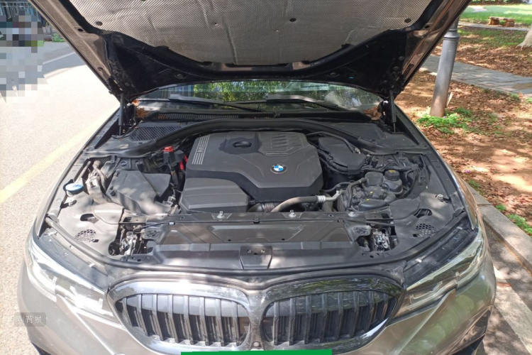 BMW 3 Series 2020 car image #22
