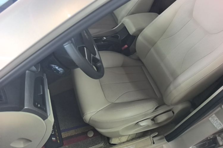 GEELY Emgrand 2017 #20 GEELY Emgrand 2017 immagine di auto #20