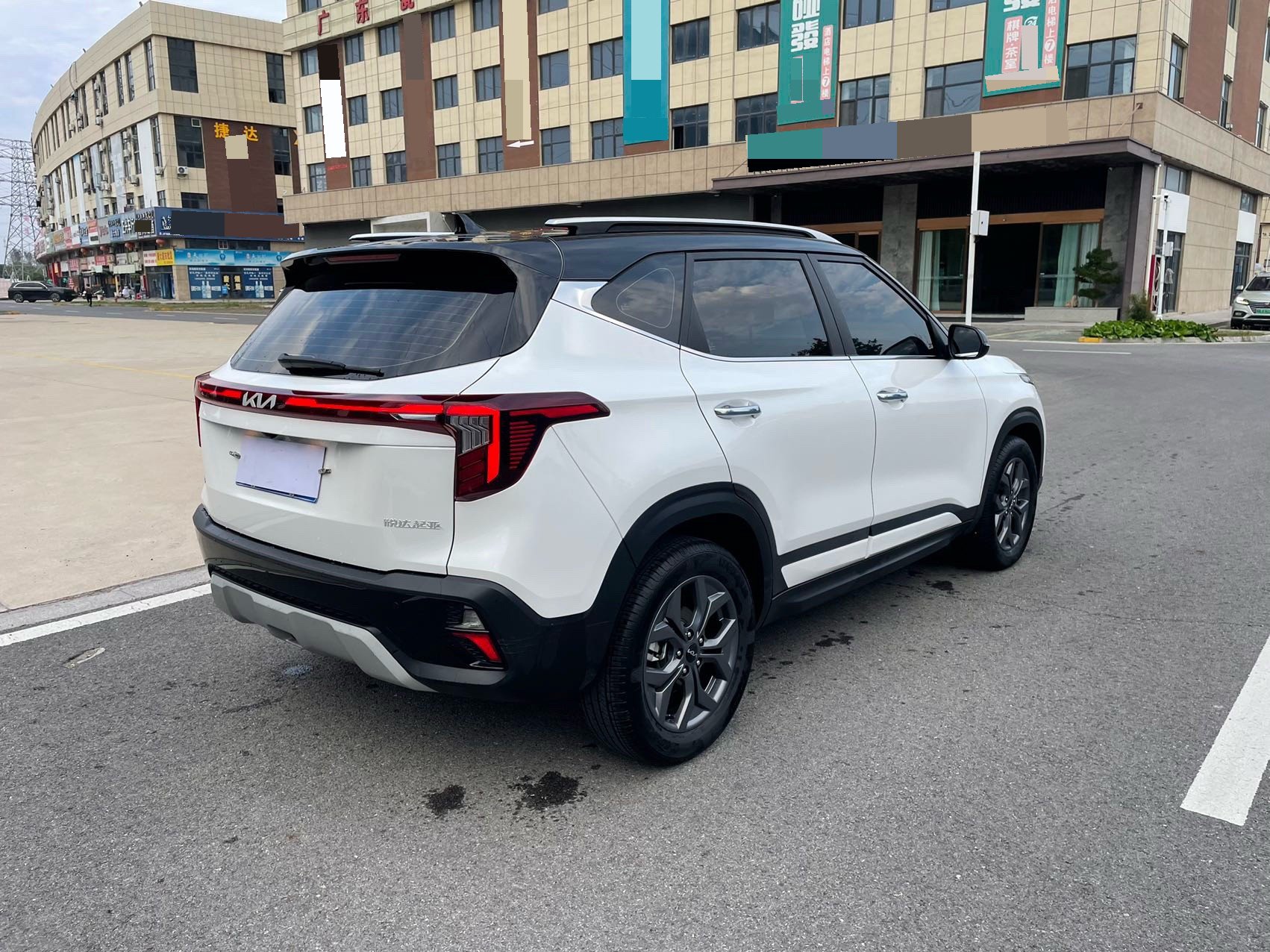 Kia Seltos 2023 #9 Kia Seltos 2023 immagine di auto #9