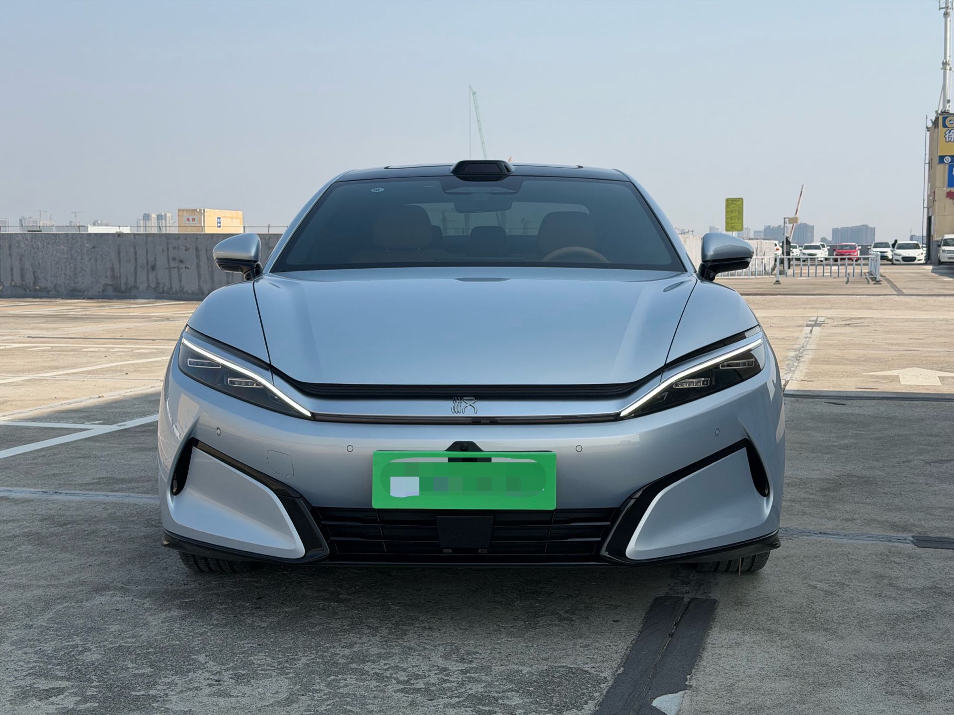 BYD HanL 2025 #9 BYD HanL 2025 صورة سيارة #9