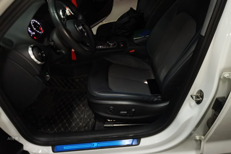 Audi A3 2020 car image #17