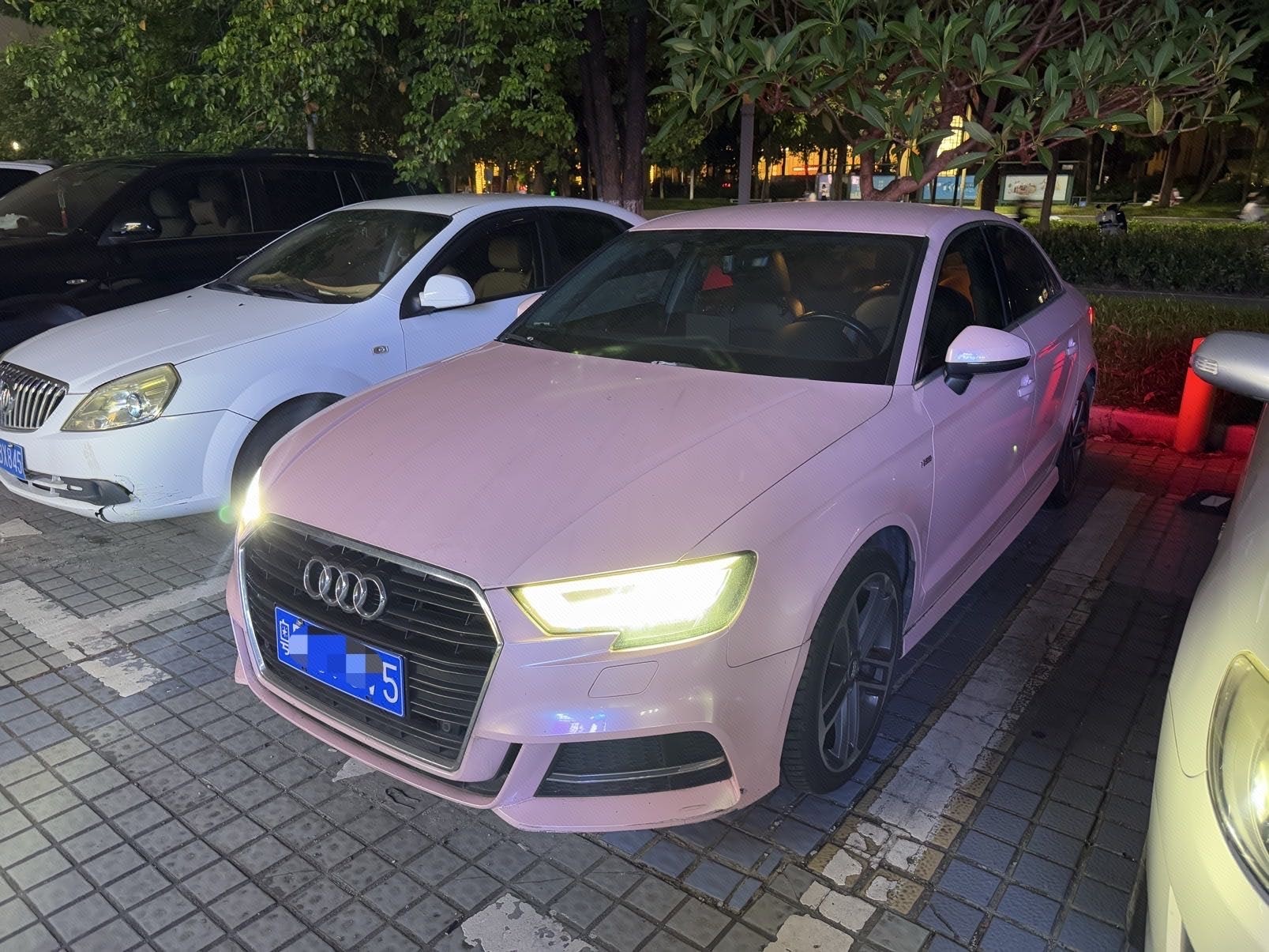 2018 2018 immagine di auto