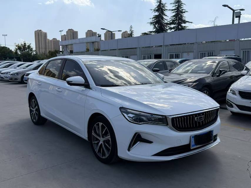 GEELY Emgrand 2023 car image #3