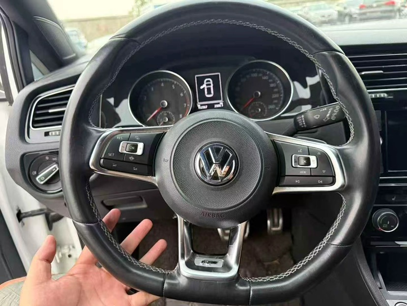 Volkswagen Golf 2019 #6 Volkswagen Golf 2019 car image #6