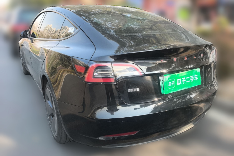 Tesla Model 3 2023 car image #5