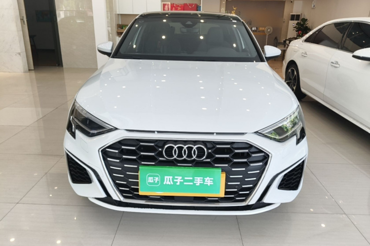 Audi A3 2024 immagine di auto #3
