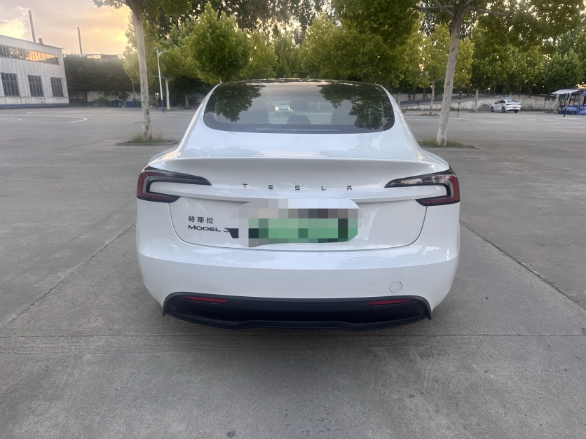 Tesla Model 3 2026 #5 Tesla Model 3 2026 car image #5