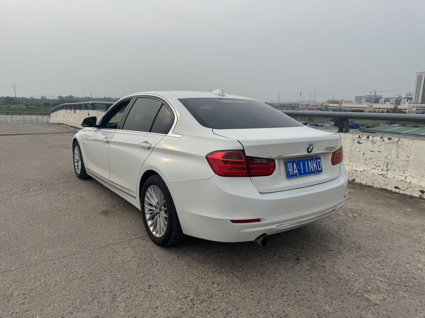 BMW 3 Series 2015 #8 BMW 3 Series 2015 car image #8