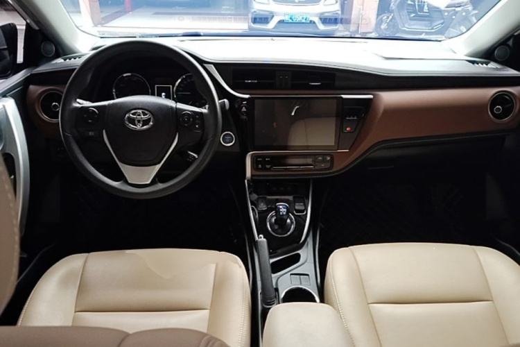 Toyota Corolla Hybird E+ 2020 car image #10