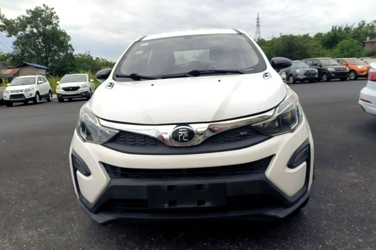 BYD Yuan 2018 car image #3